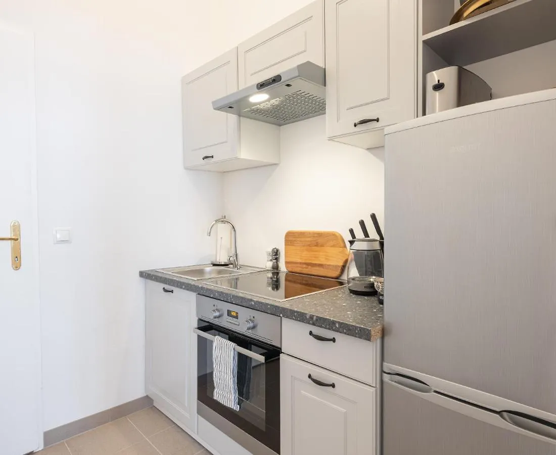 City Apartments Wien 0*,