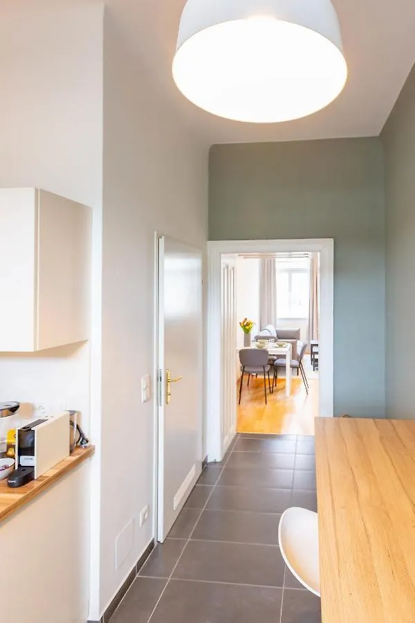 City Apartments Вена Австрия